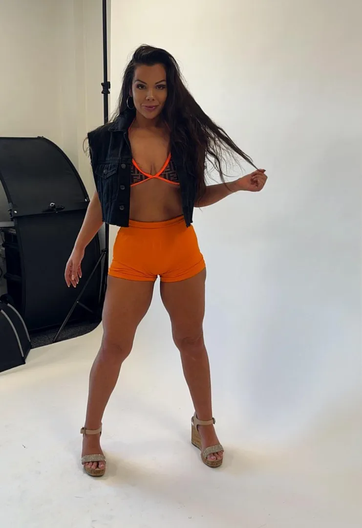 Thick thighs posted by Nadia_sapphire