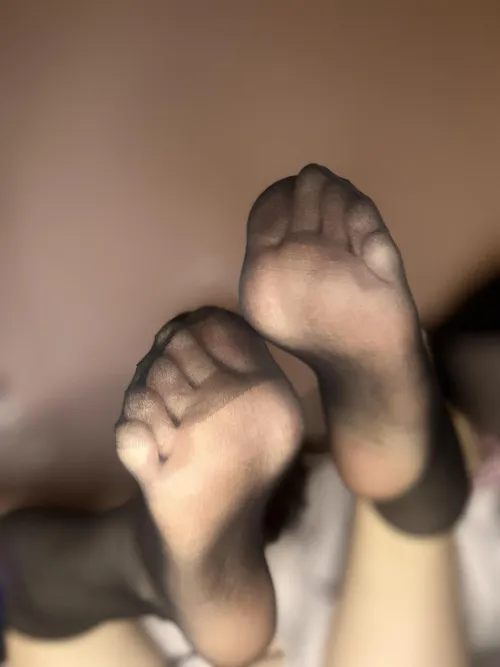 Thin enough to tease you? by Extension_Pomelo1854