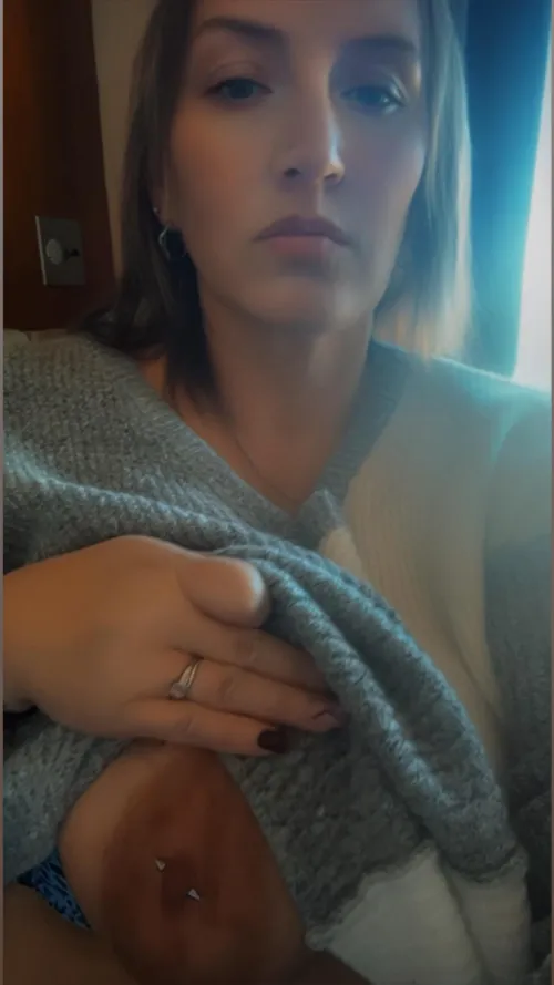 Things I do when visiting someone at the hospital  by Sapphire081982