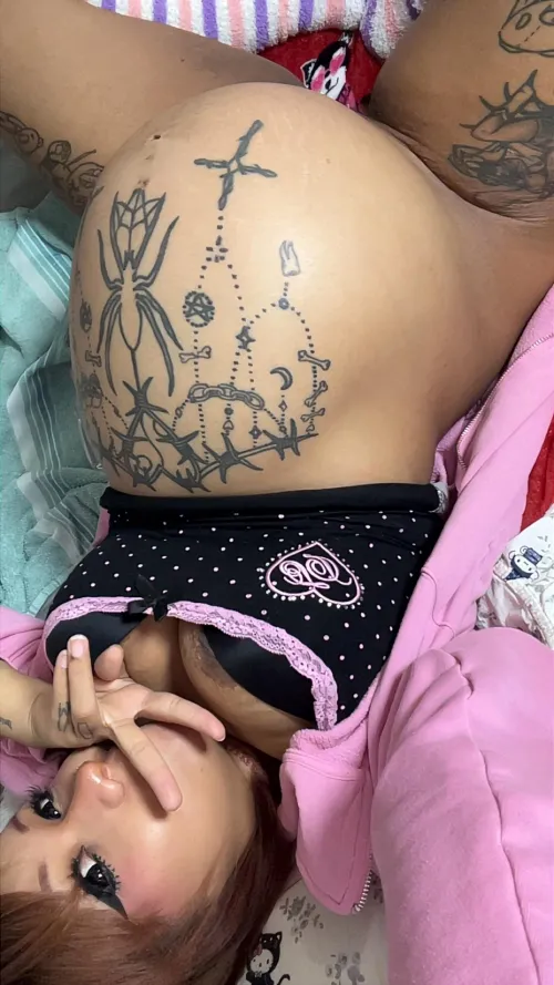 Think girls 8 months pregnant are breedable? by EmoGfAngie