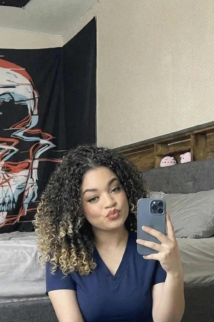 Think I just found my new favorite outfit… thoughts? posted by annabellecuddles