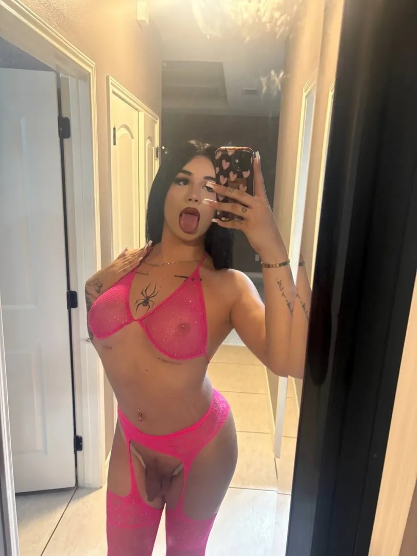 think you could actually handle someone like me? posted by faerieglowwbb