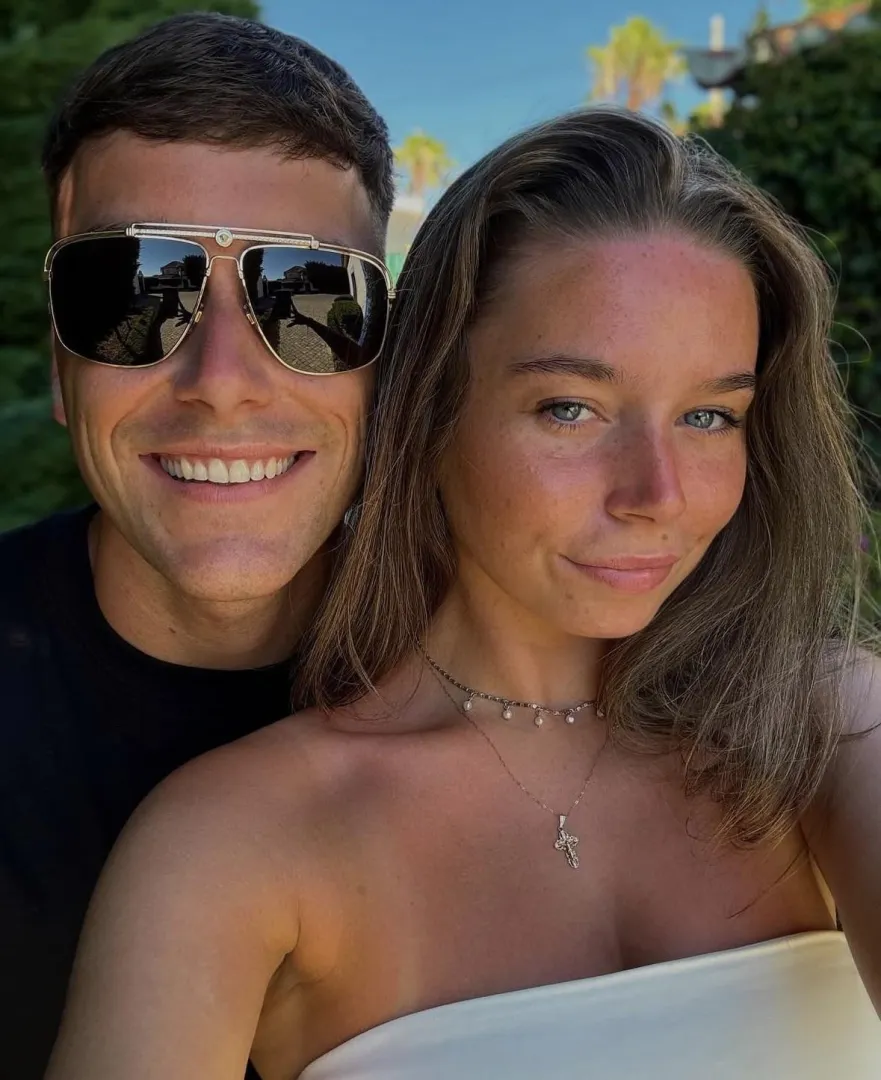 Thinking about how many times he was inside her on holiday posted by Potential-Art5743