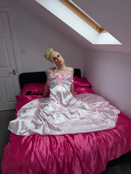 Thinking about what will happen next... by Scarlett-Isabella