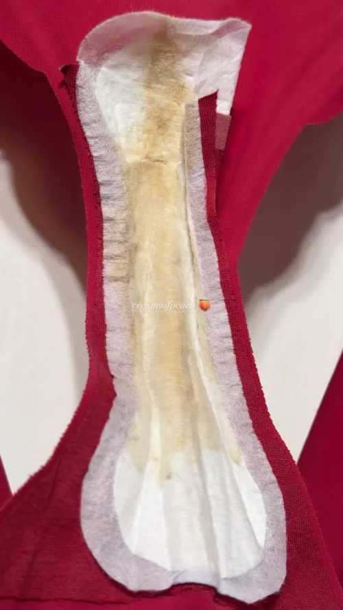 This 2 day musky liner with no showers is a real treat, and you deserve a treat for the senses. Cum and get it  by creamsofpeach