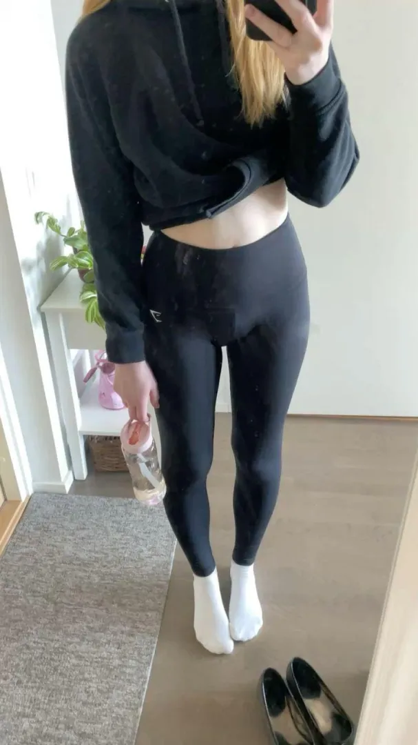 This cant get much tighter... posted by shygirl18x