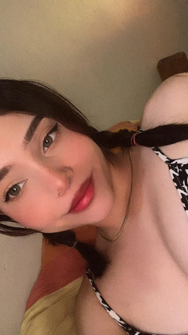 This cutie needs a cuddle tonight posted by dracylalala12