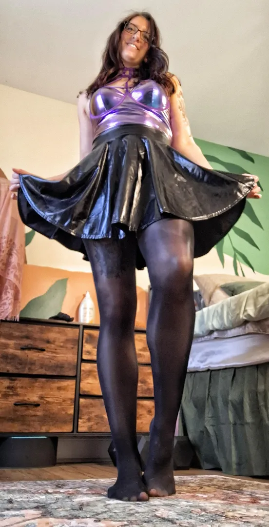 this feels way too sexy to wear out on a date posted by Meliciousbean