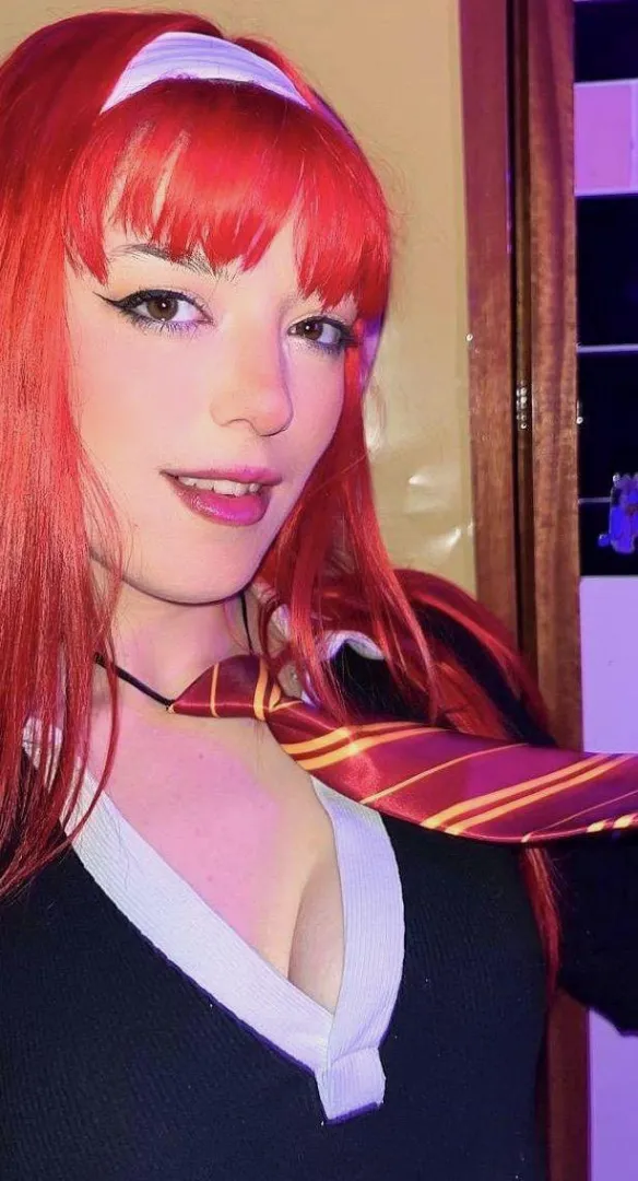 this is how i look when i’m at ease posted by ShadowFlick9802