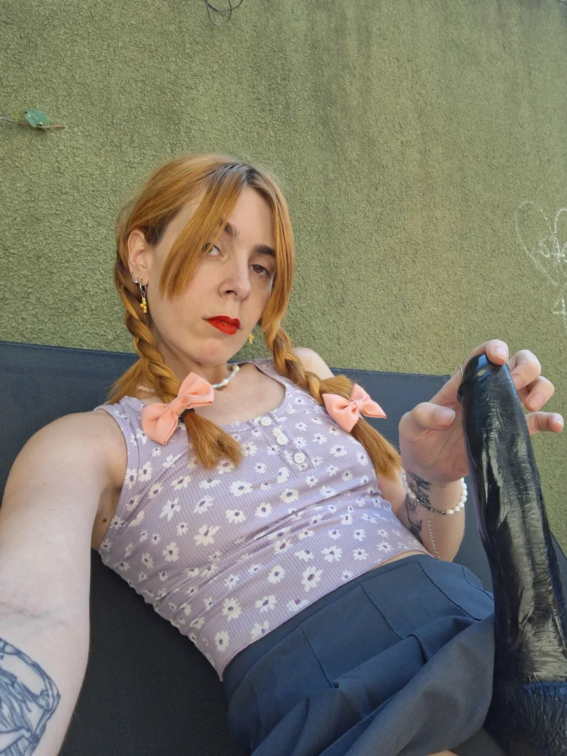 This is my favorite toy and i bet you will be mine too posted by Glitterbratty