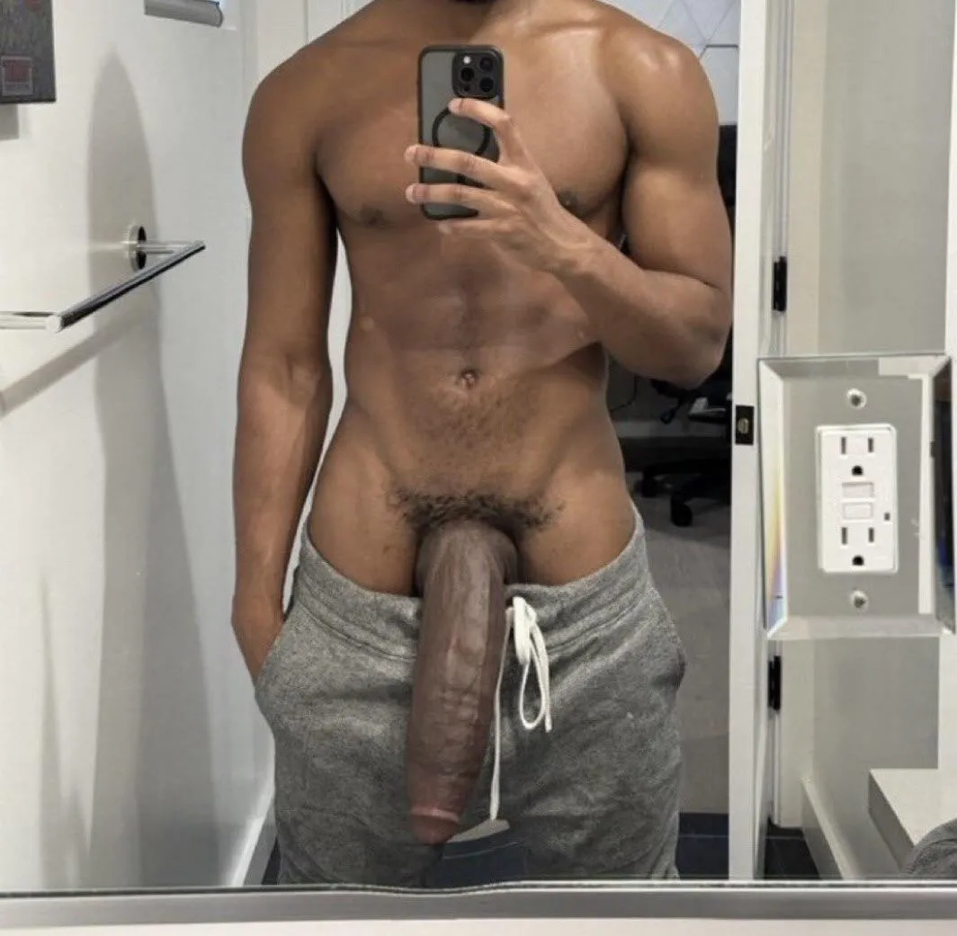 This mirror is crazy posted by Royal-oak-599