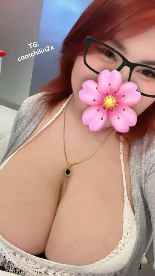 this picture is innocent until proven distracting posted by fractalnotfound404