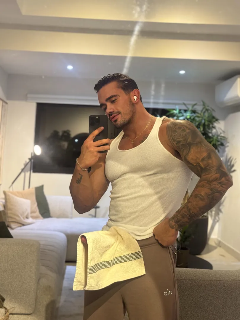 This post might require adult supervision... posted by vellitrap