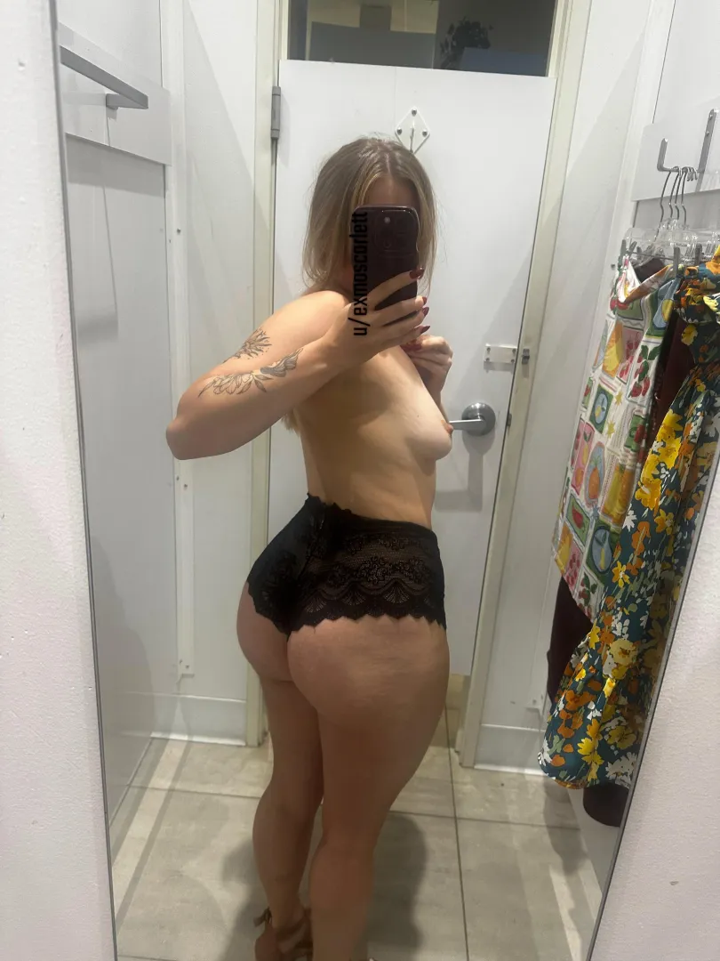 this thing is HEAVY posted by exmoscarlett