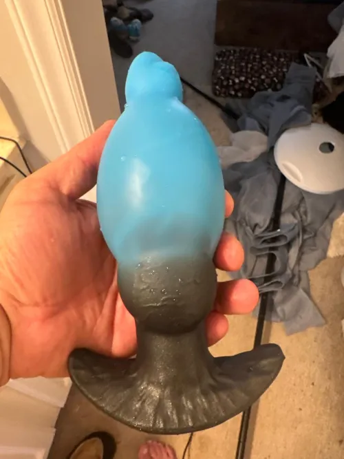 This thing looks innocent until you inflate it… by Oneasyer