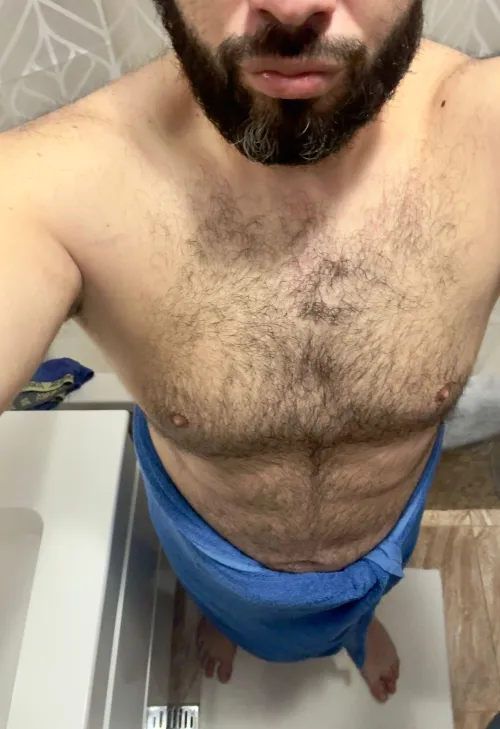 This towel's hiding the good stuff by Karinajustamilf