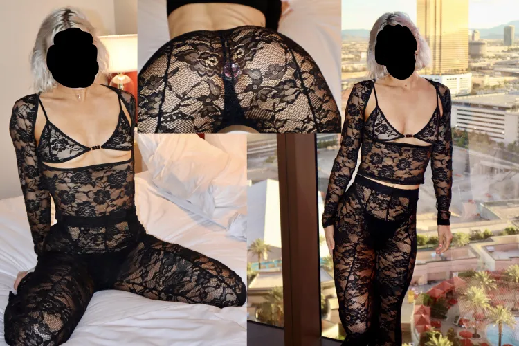 This was the perfect outfit for showing off my plug in Vegas by plugsandstrawberries