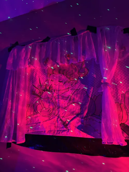 This window curtain at my favorite AMP by Psilocybin_Prescrip