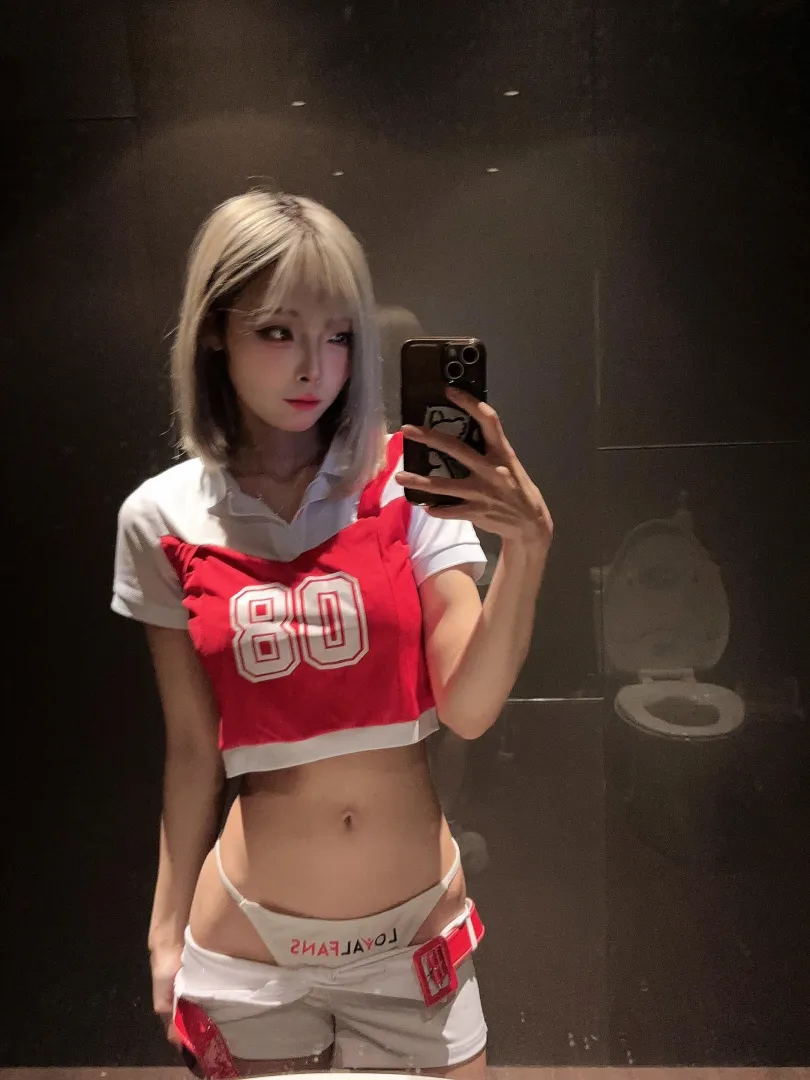 Thought I’d give you a treat posted by itsmeirisduh