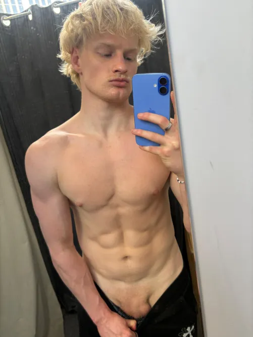 Thoughts of my nipples? by Liammlustx