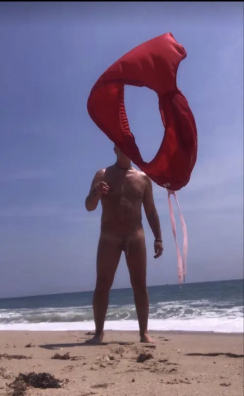 Threw it off to go swimming. by solo_shooter