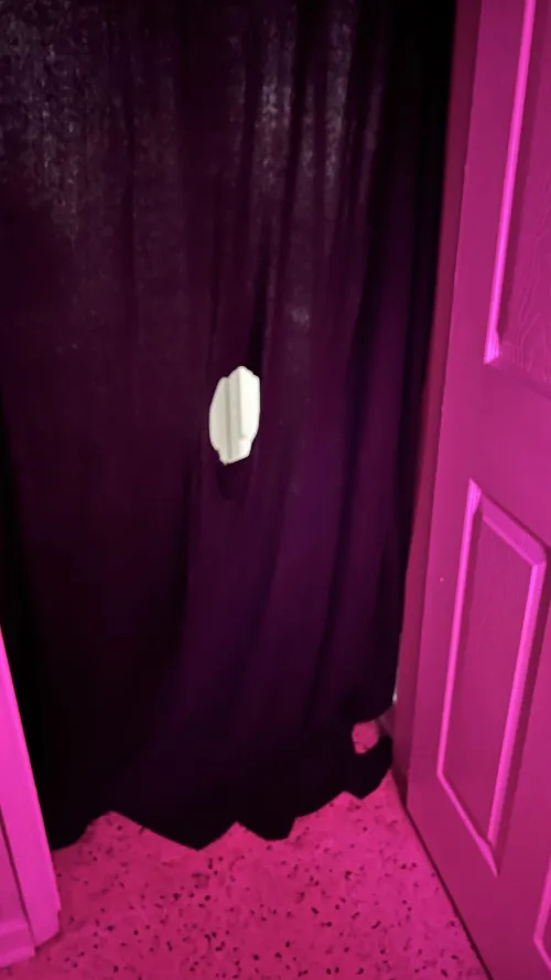 Throat champion by Upstairs_4304