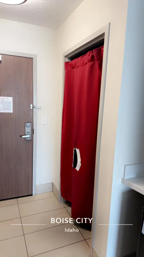 Throat Glory Hole coming back to Boise  4/3 - 4/5 by Justdoinmythang1