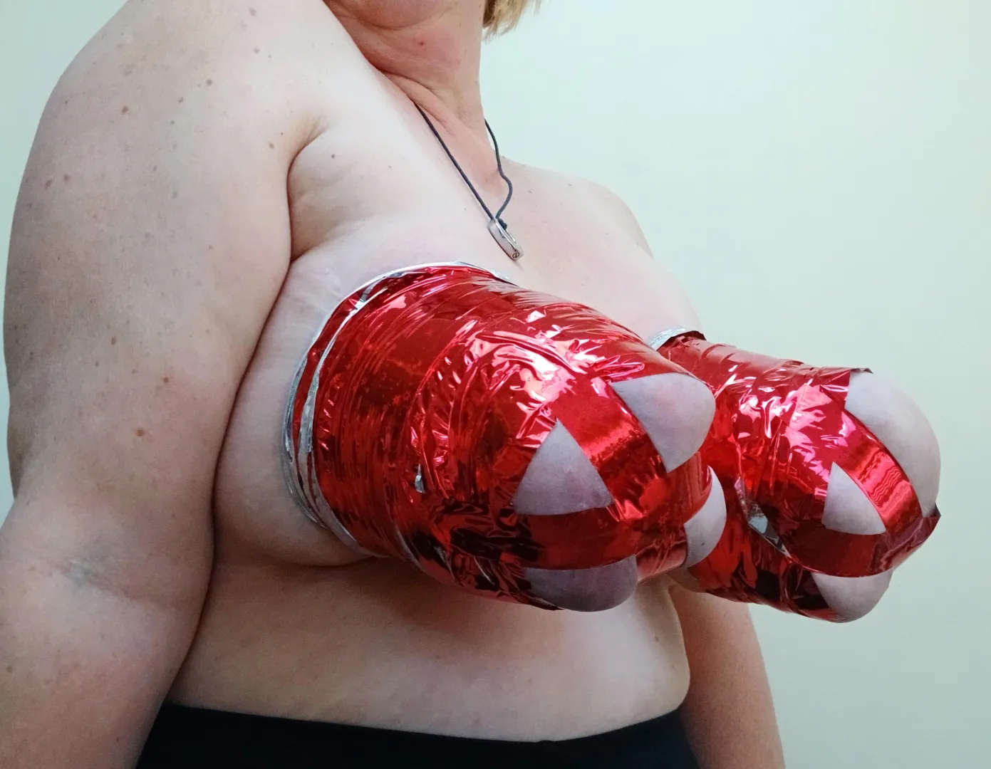 Tight and painful containment posted by Movements72V2