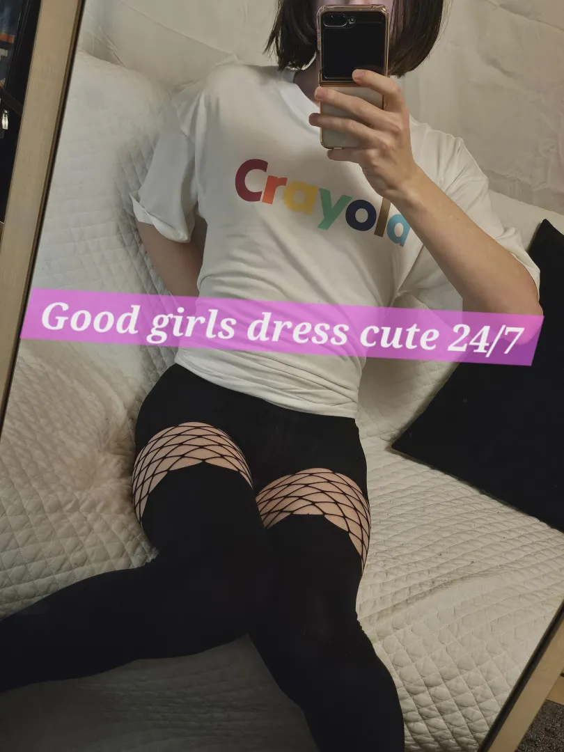 Tight waist and squishy thighs posted by MoxxiebyProxxie