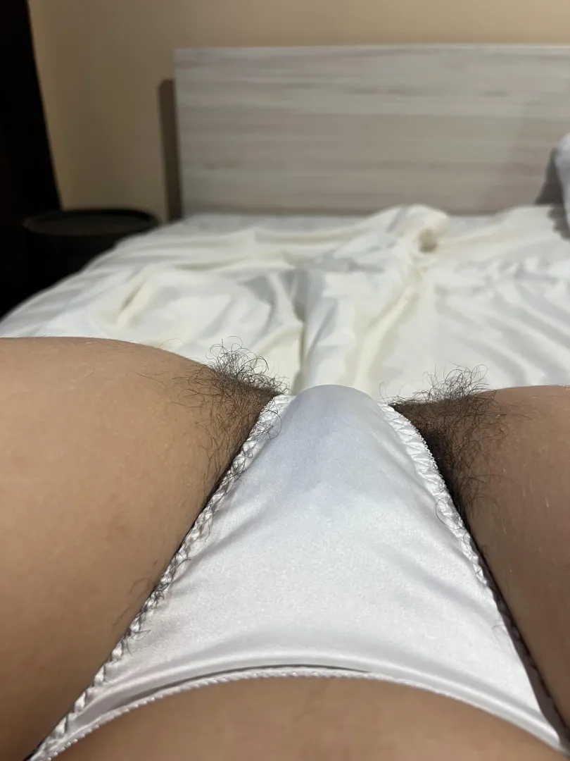 Time to peel them off posted by Myonaaa