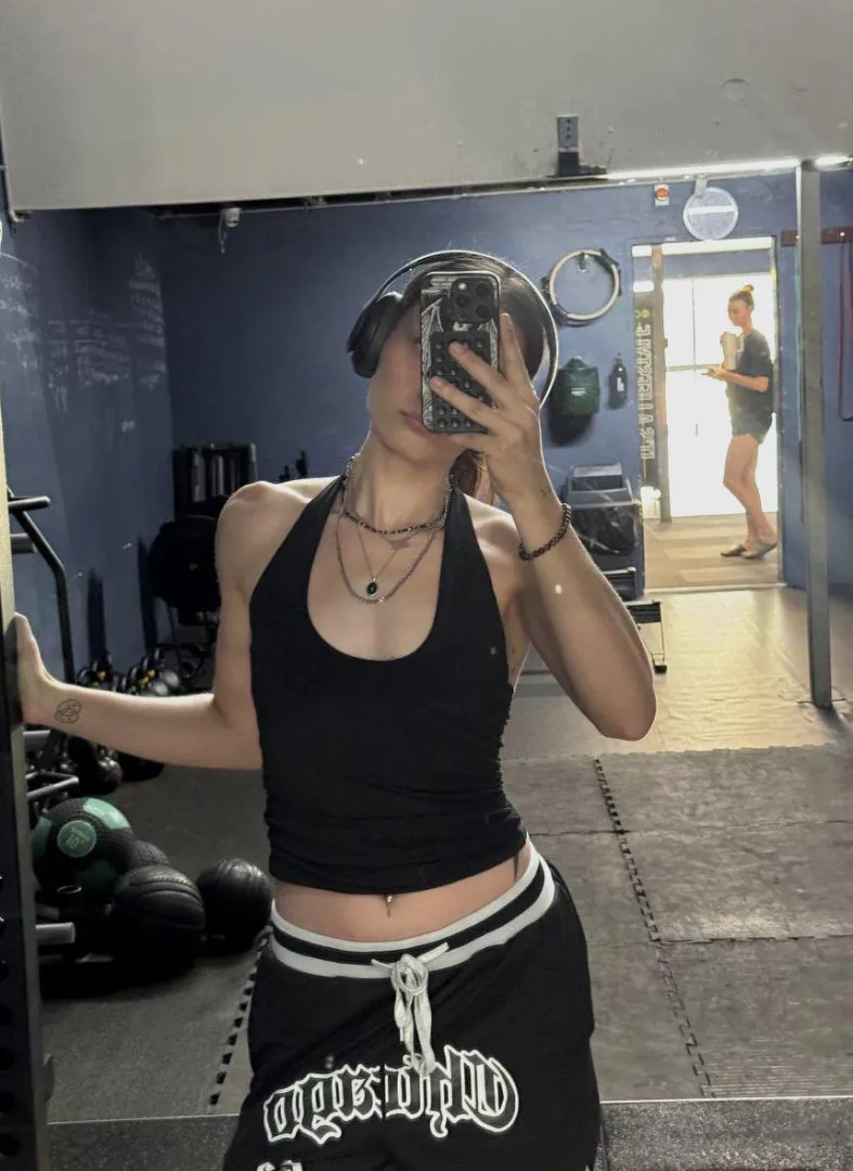 tiny highlight posted by Sassyneptune