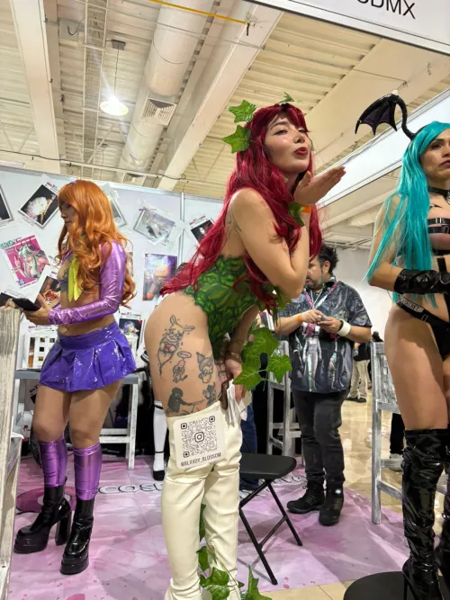 Tiny outfit at the convention and after party for bingo #12 [F] by BloodyBlossom_