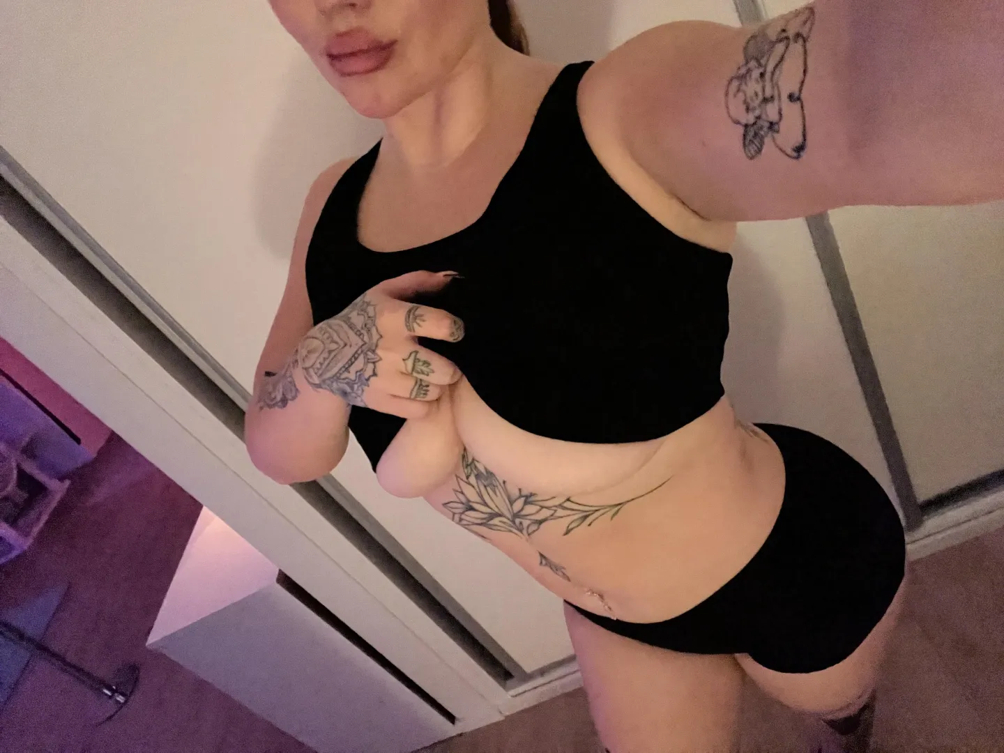 Tissitorstai posted by Ellailona0