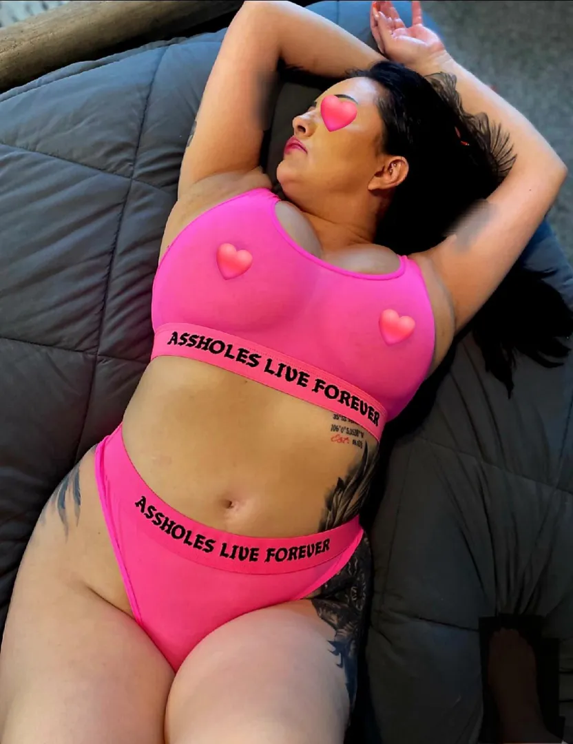 Titty Tuesday posted by MAzing23