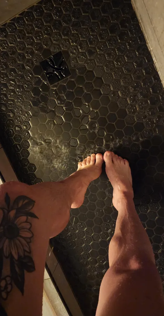 To paint or not to paint? posted by theneighborupstairs