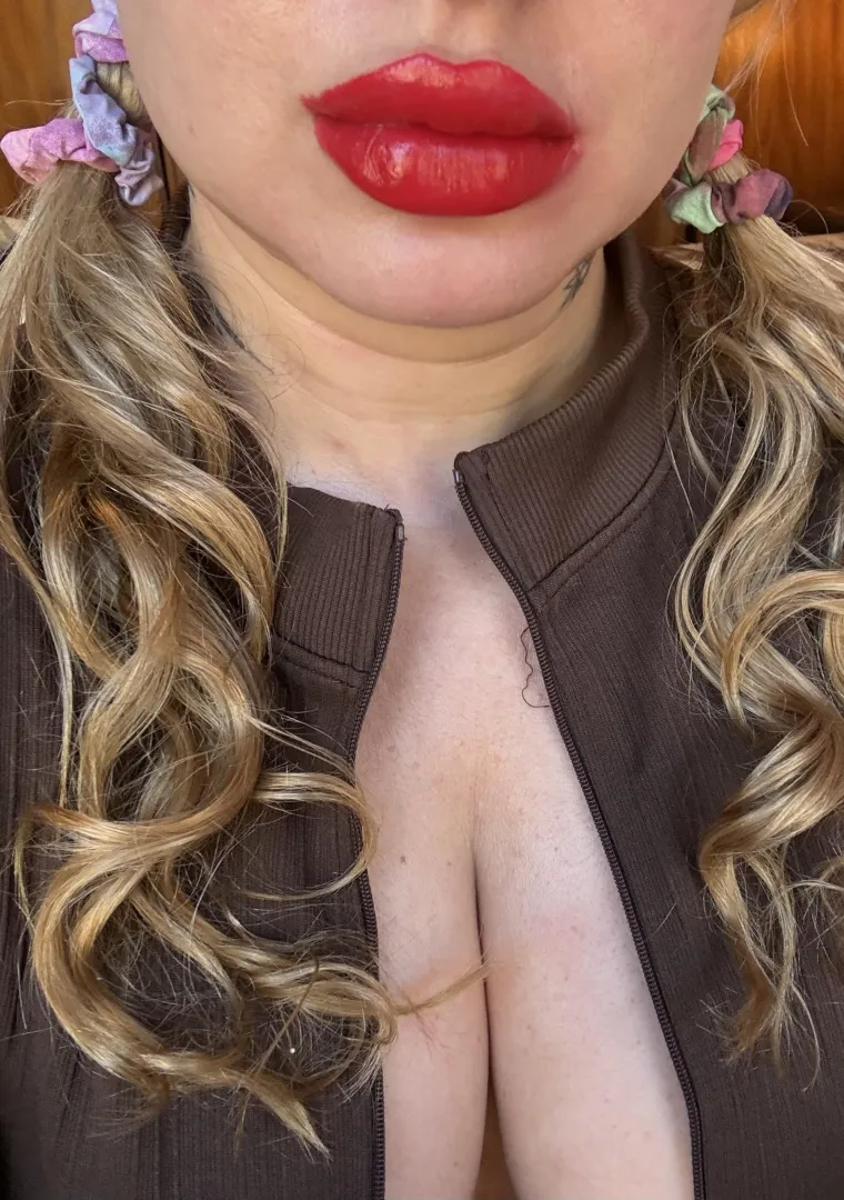 Today I wanted to try a very intense red.. posted by glazedskin-