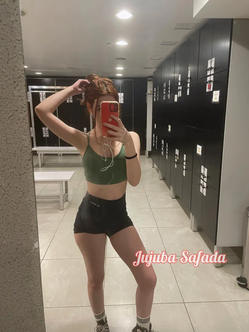 Today I went to work out and got horny at the gym..  posted by jujubasafada