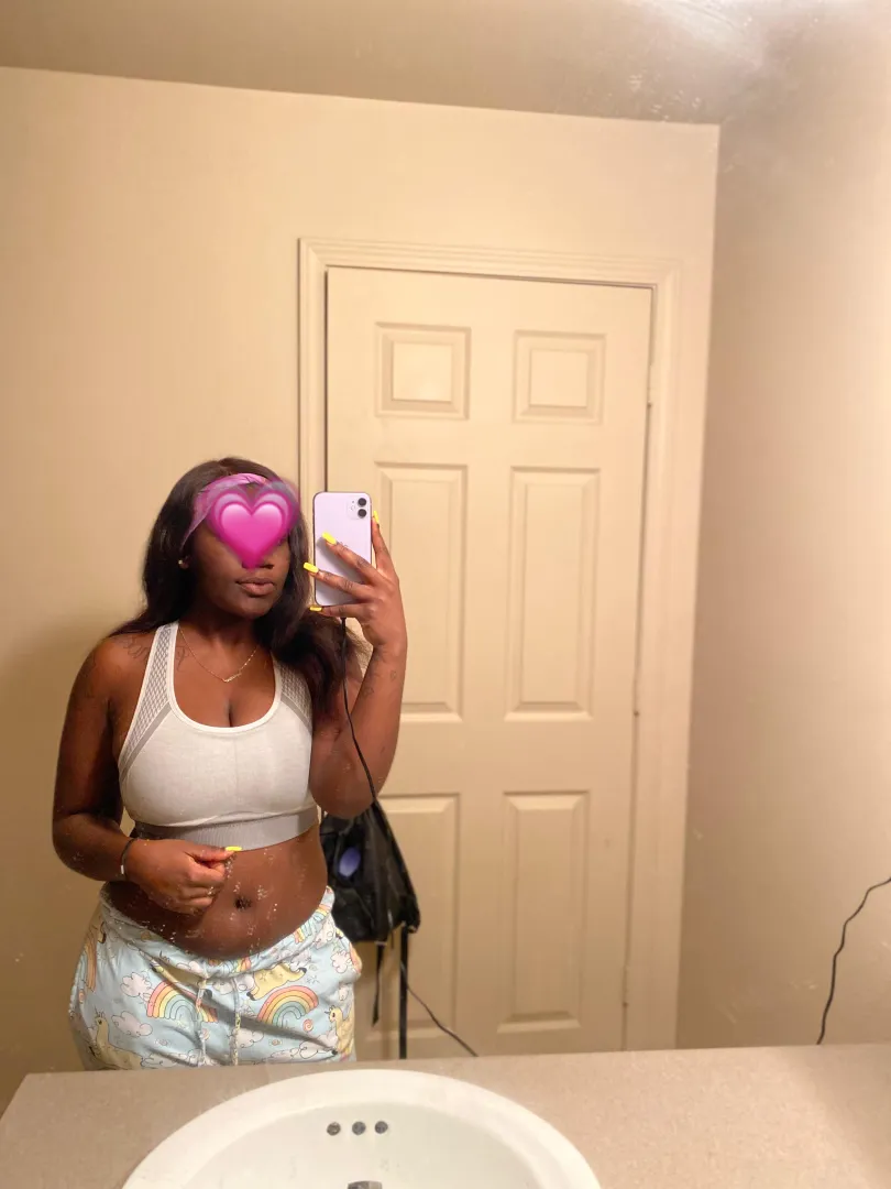 today's the perfect day to worship a Black Princess ✨ posted by teasedbymari