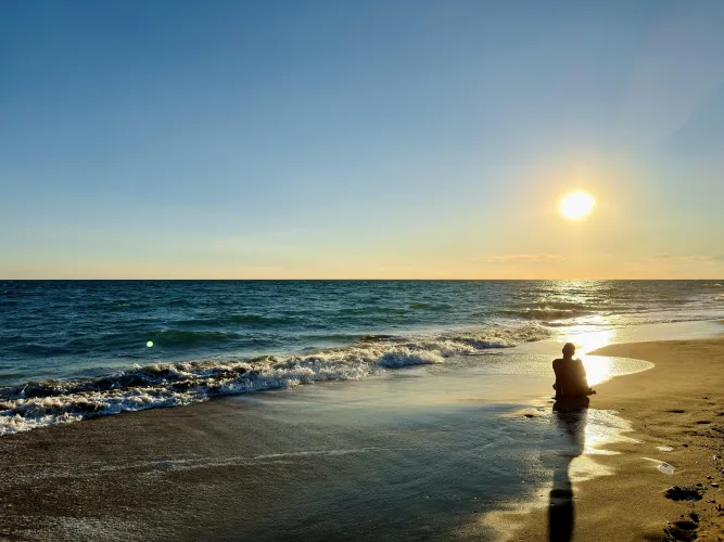 Toe dipping… by neomysfodienss