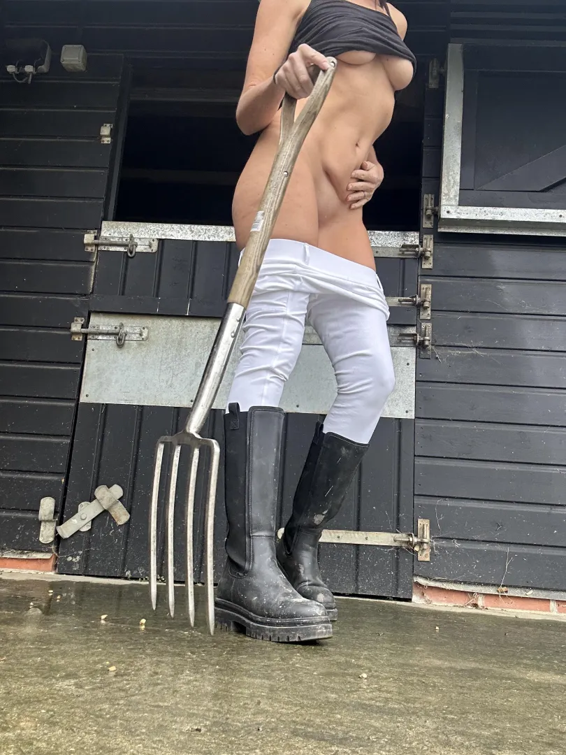 Told you I never wear underwear at the yard! posted by Milliethemilf69