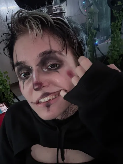 too dark and silly by kawaiiipunk