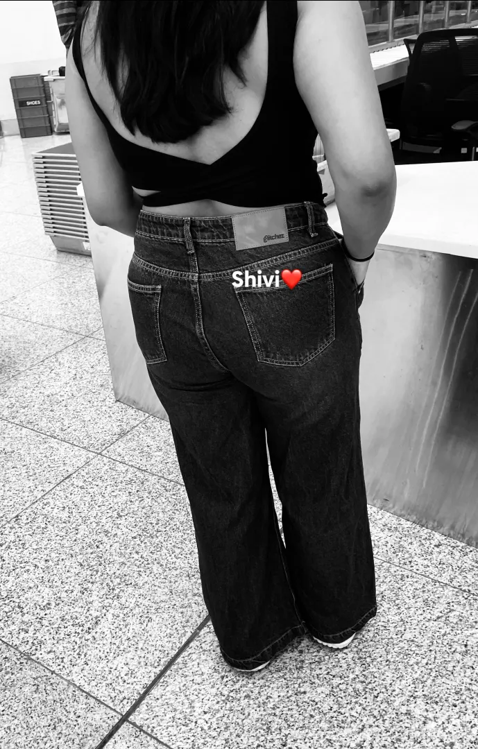 Too hot weather to handle Mumbai! Make me cool (f) visiting posted by Delhicuckcpl