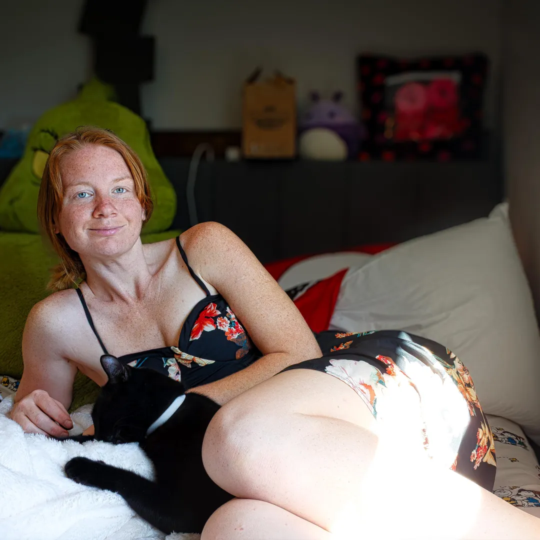 too hpt to handle, too cute to ignore [Return Our 3P Tools/Apps] posted by --lily-rose--