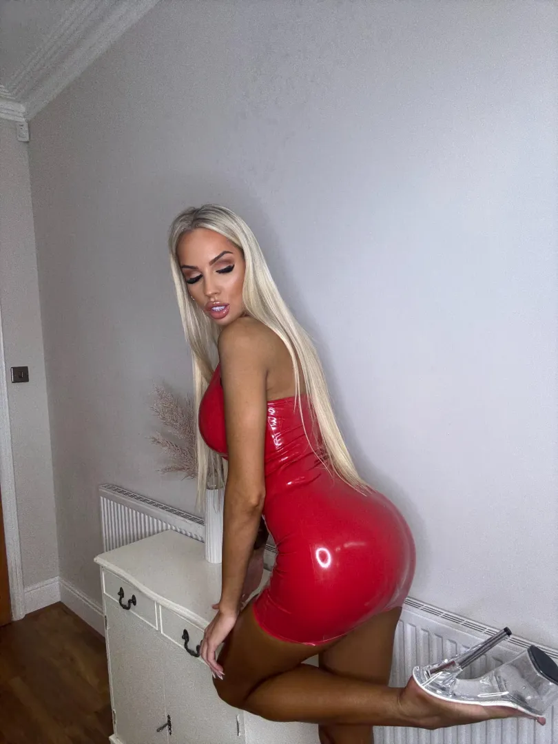 Too shiny to ignore… and way too much fun to forget. posted by DefiantMisfit