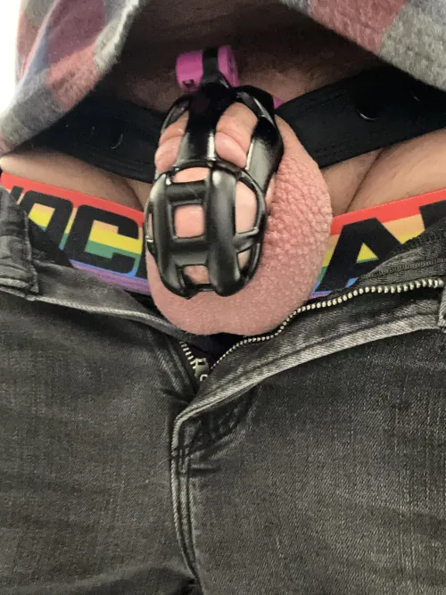 Too small? by CHS_77