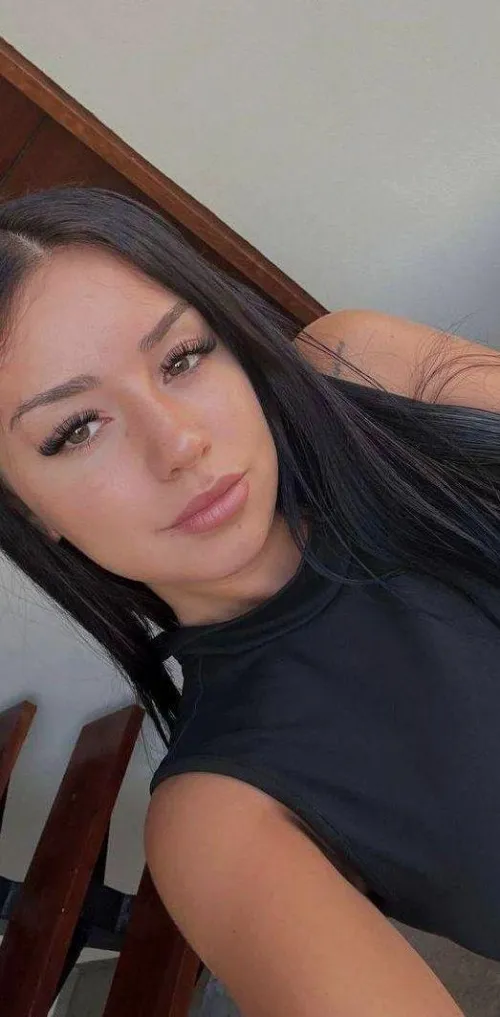 took a selfie break, hello by SereneSorceressx