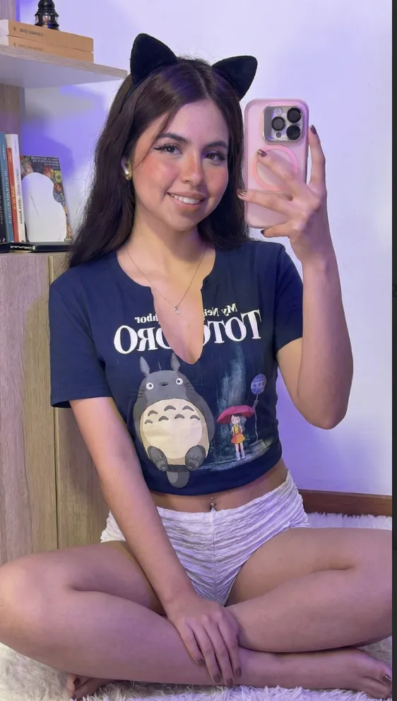 Totoro by Alexa posted by PeachySparkleDreams