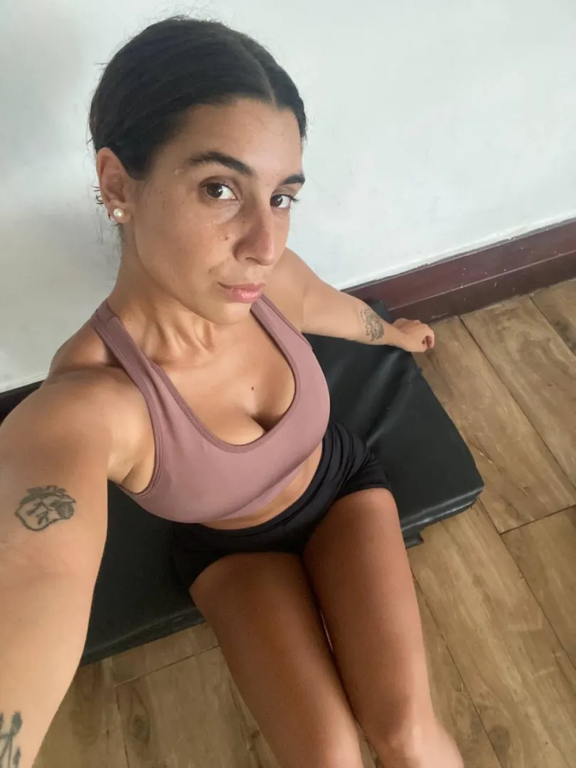 Training in the heat! ❤️‍ posted by chrissy-fit