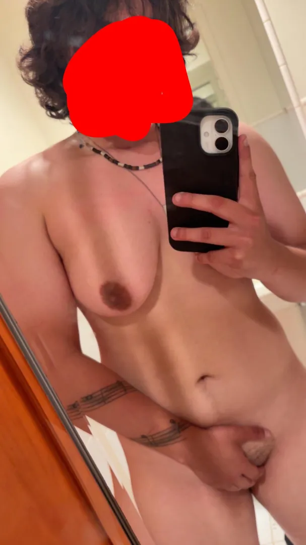 trans male 18 posted by beansinthecan1