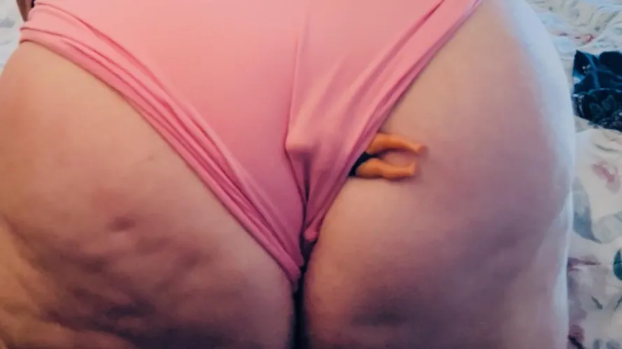 Trapped. With nothing to breathe except my dirty stinky ass. Just the way you like it  by SeductiveGenX